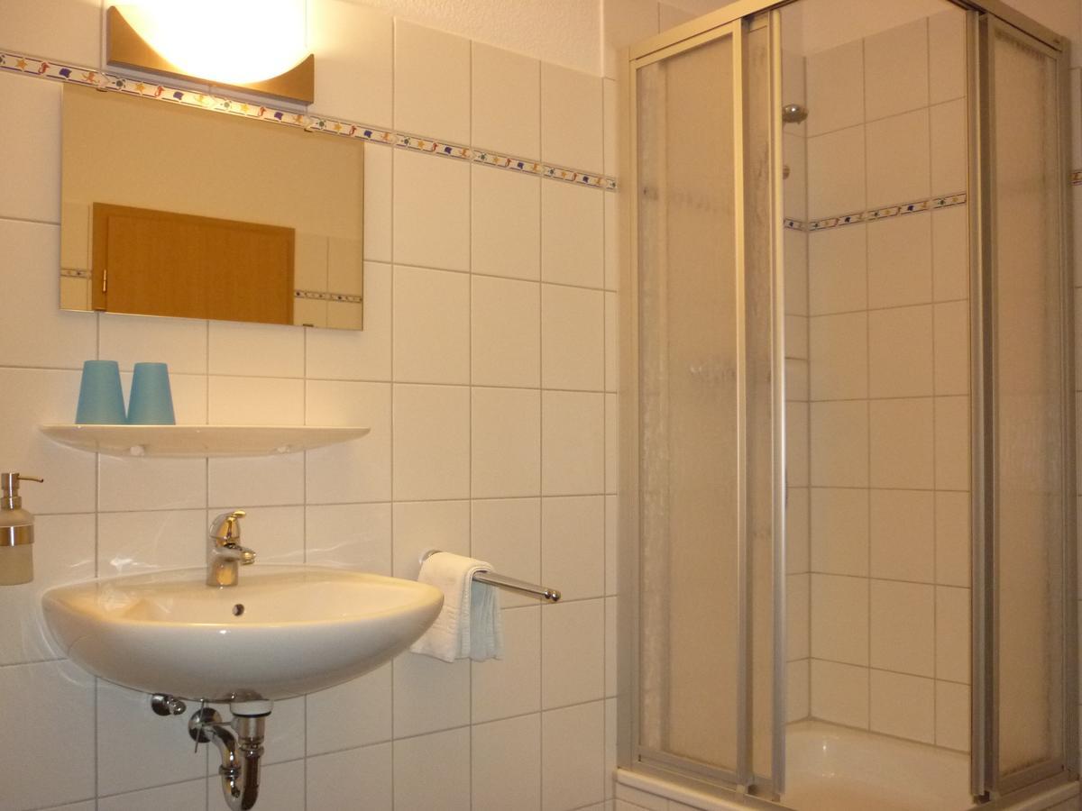 Pension Zum Leuchtturm Bastorf Ngoại thất bức ảnh