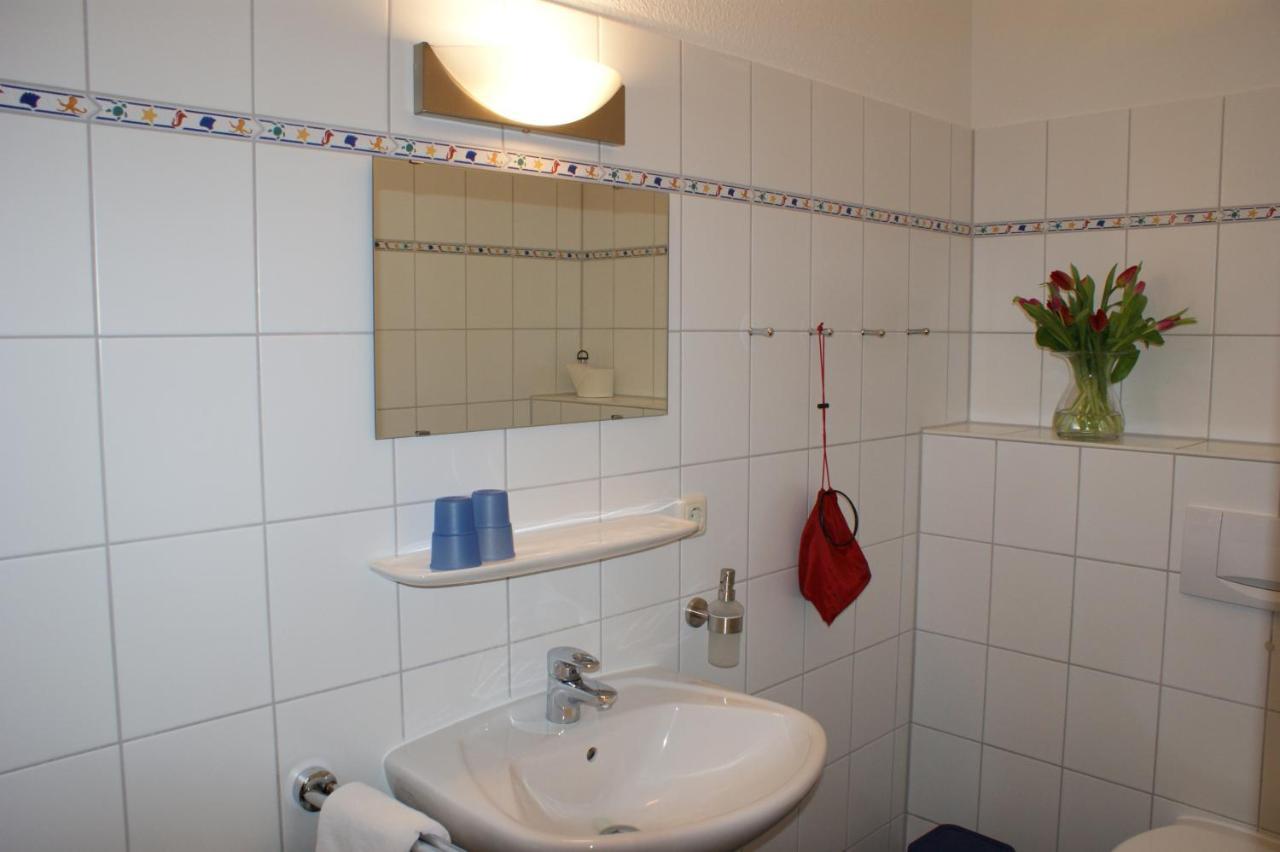Pension Zum Leuchtturm Bastorf Ngoại thất bức ảnh