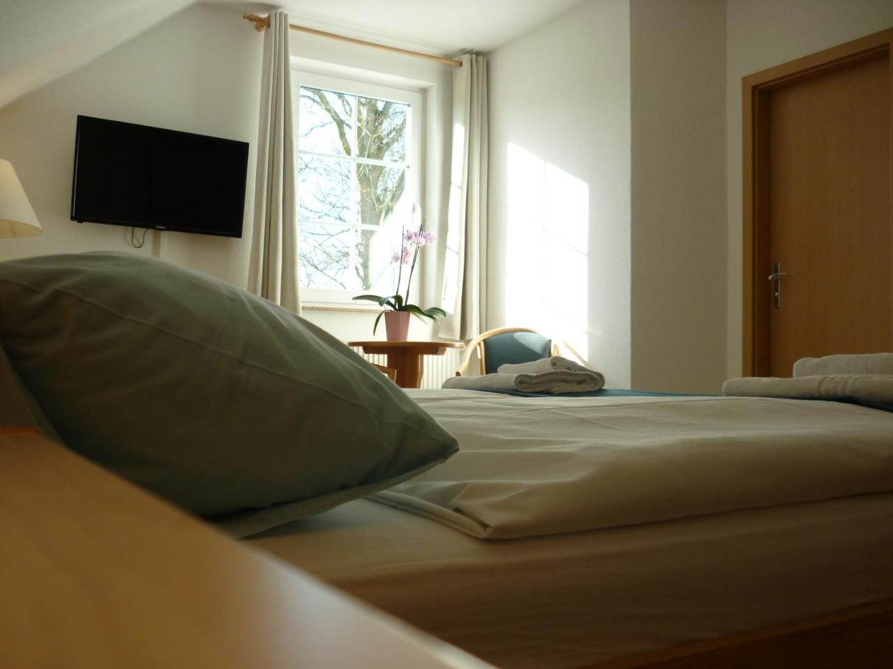 Pension Zum Leuchtturm Bastorf Ngoại thất bức ảnh