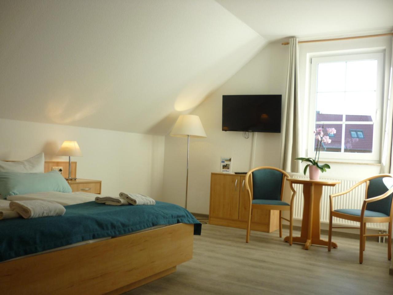 Pension Zum Leuchtturm Bastorf Ngoại thất bức ảnh