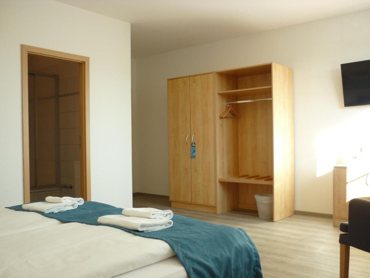 Pension Zum Leuchtturm Bastorf Ngoại thất bức ảnh