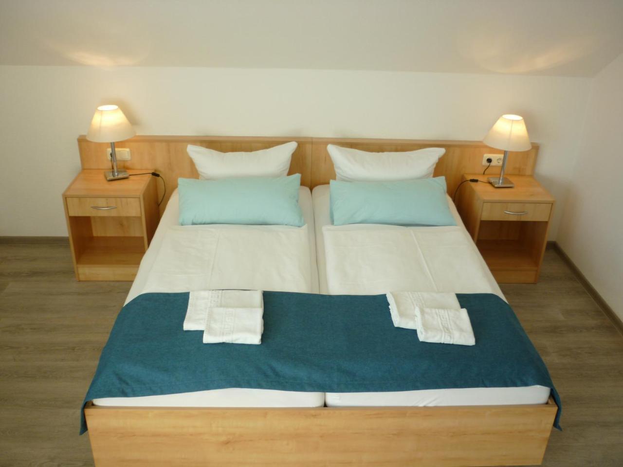 Pension Zum Leuchtturm Bastorf Ngoại thất bức ảnh